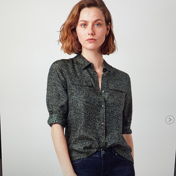 ECRU Silk Camo/Animal Print Blouse sz XS - Picture 2 of 14